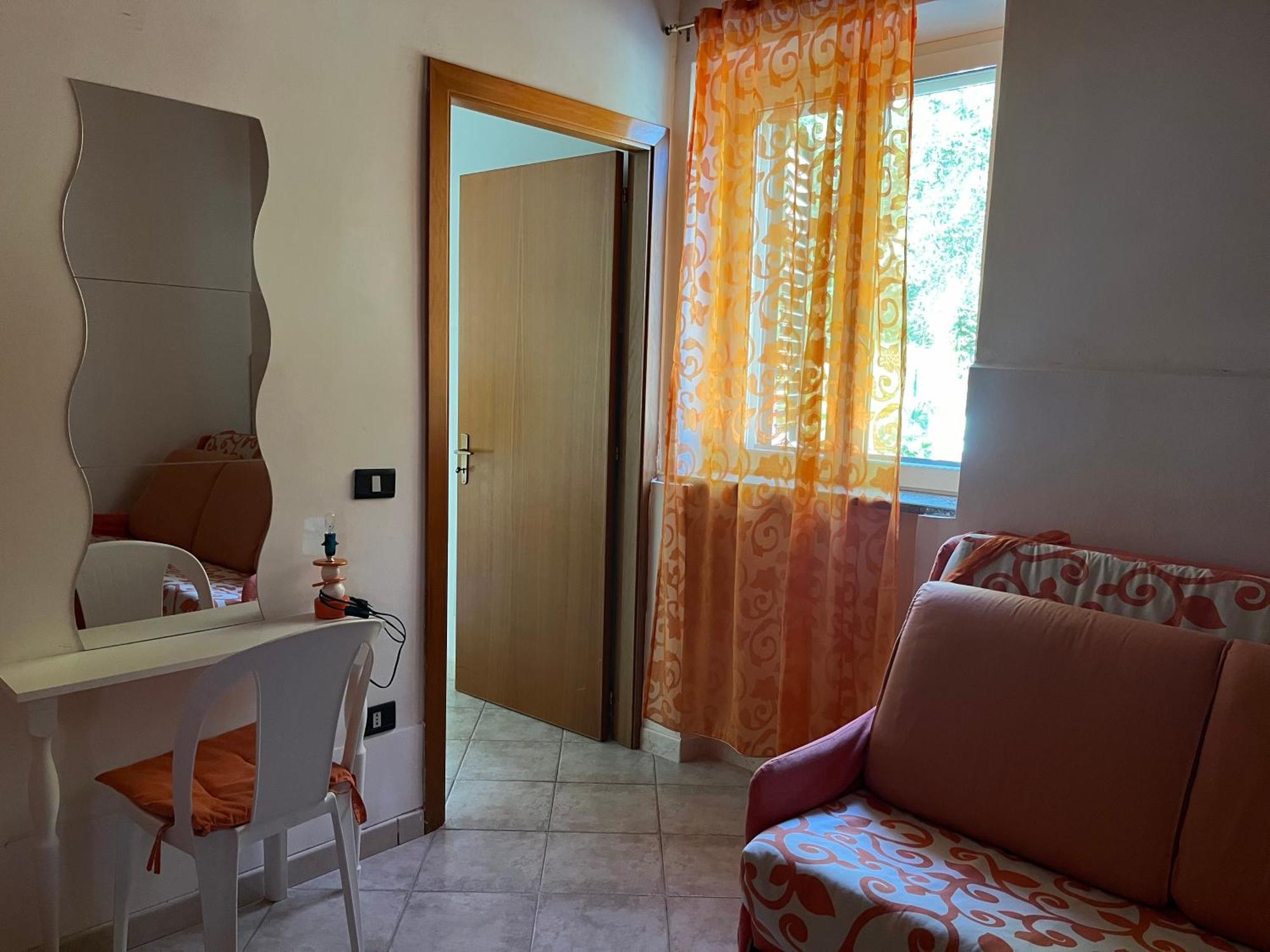 Casa Vacanze Alfano Ascea Cameră foto